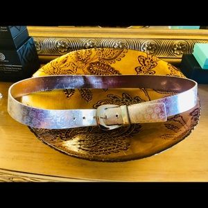 Michael Kors Silver Signature Belt 551160